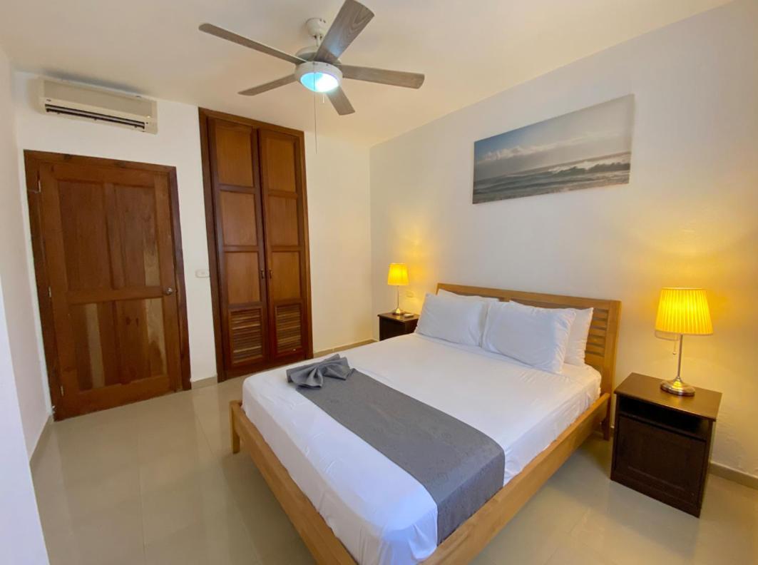 Blue Ocean Beachfront Villas & Apartments - Wifi, Pool, Bbq, Playa Los Corales Punta Cana Eksteriør bilde